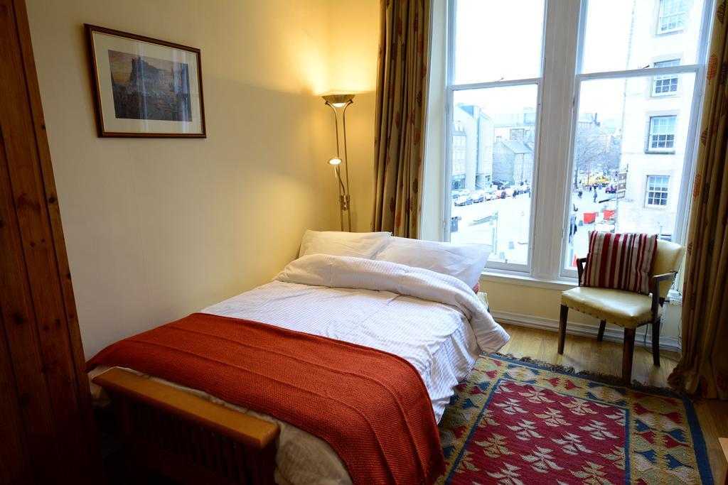 Apartament Old Town View - Picture Perfect! Edynburg Zewnętrze zdjęcie